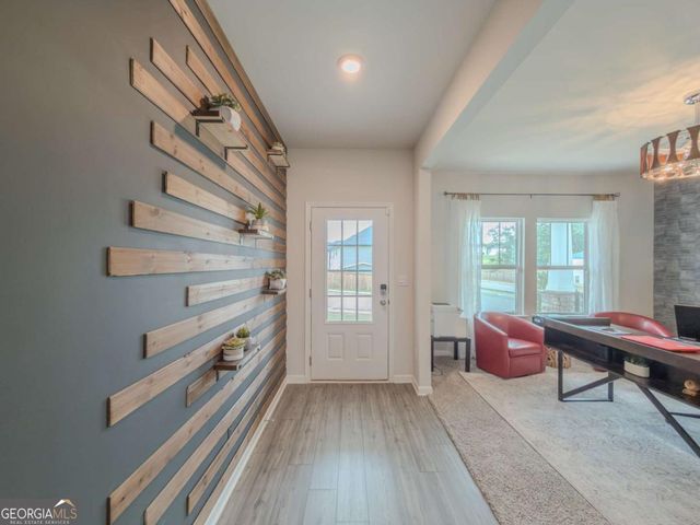 4311 Dean Grove Way, Loganville, GA 30052