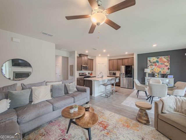 4311 Dean Grove Way, Loganville, GA 30052