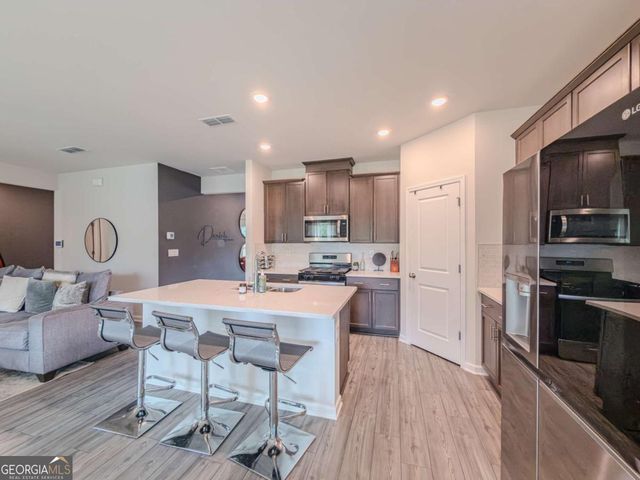 4311 Dean Grove Way, Loganville, GA 30052