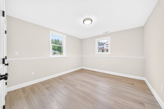 6 Mchugh Ave, Billerica, MA 01821