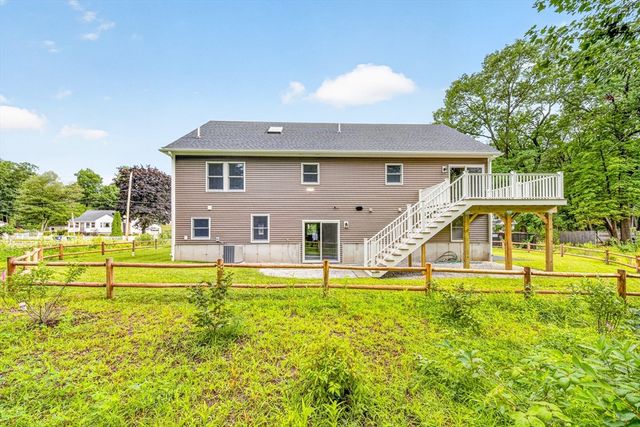 6 Mchugh Ave, Billerica, MA 01821