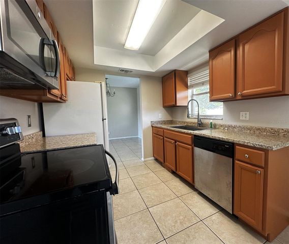 573 BENJAMIN FRANKLIN PLACE, Orlando, FL 32809