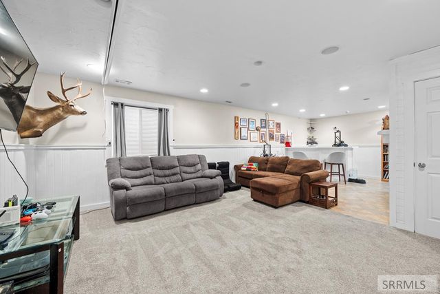 2300 E Hailey Avenue, Idaho Falls, ID 83401