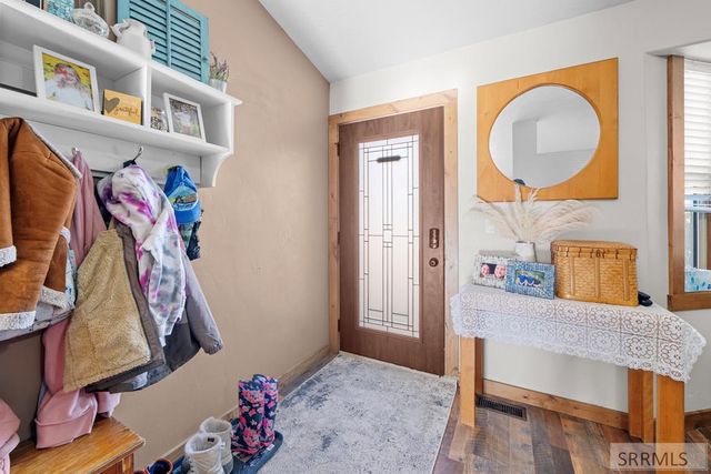 2300 E Hailey Avenue, Idaho Falls, ID 83401