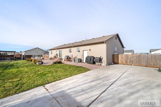 2300 E Hailey Avenue, Idaho Falls, ID 83401