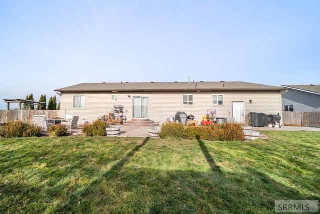 2300 E Hailey Avenue, Idaho Falls, ID 83401