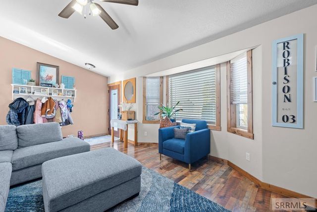 2300 E Hailey Avenue, Idaho Falls, ID 83401