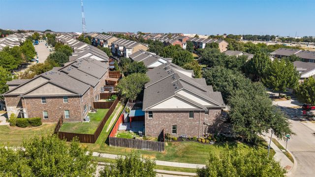 2656 Jacobson Drive, Lewisville, TX 75067