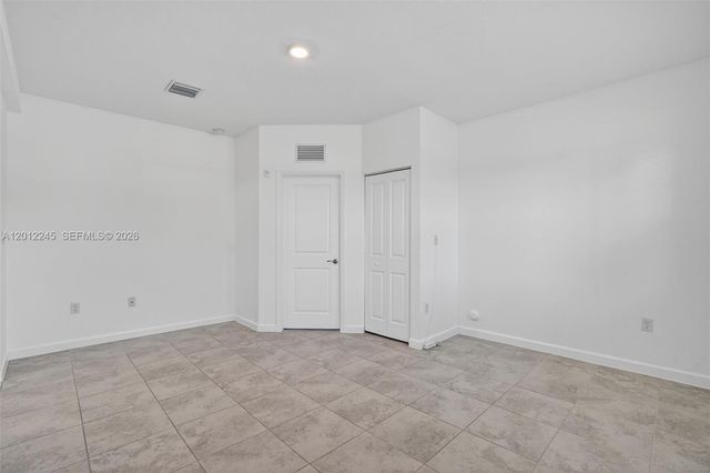 2371 SE 1st Ct, Homestead, FL 33033