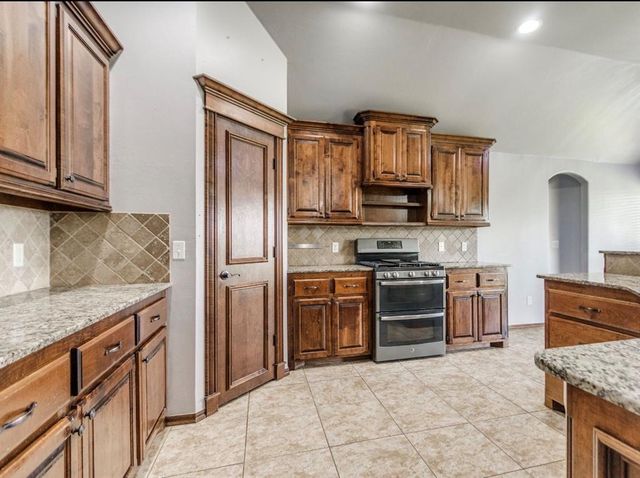 3404 Paul Drive, Moore, OK 73160