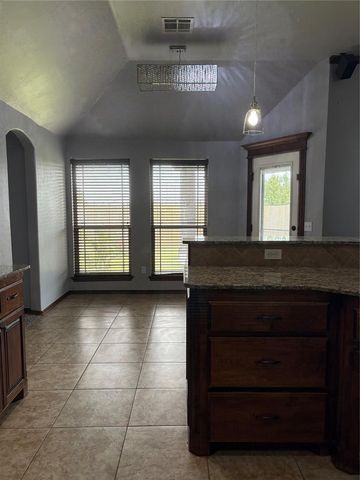 3404 Paul Drive, Moore, OK 73160