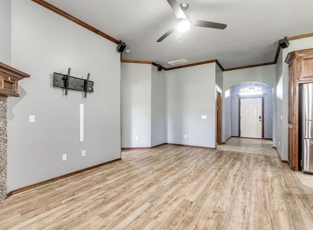 3404 Paul Drive, Moore, OK 73160