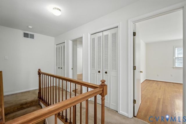 910 Lakewater Dr, Henrico, VA 23229
