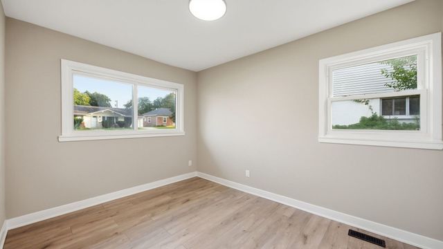 706 Halstead Avenue, Romeoville, IL 60446