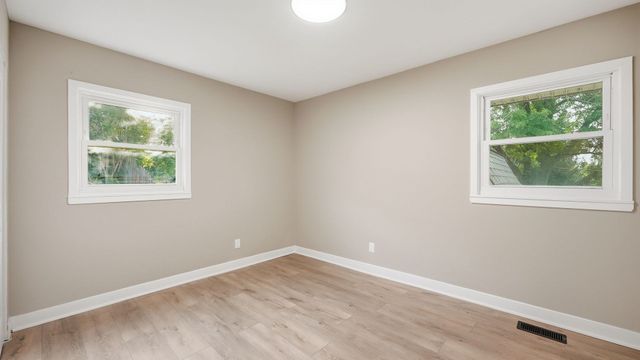 706 Halstead Avenue, Romeoville, IL 60446