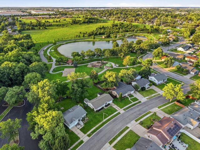 706 Halstead Avenue, Romeoville, IL 60446