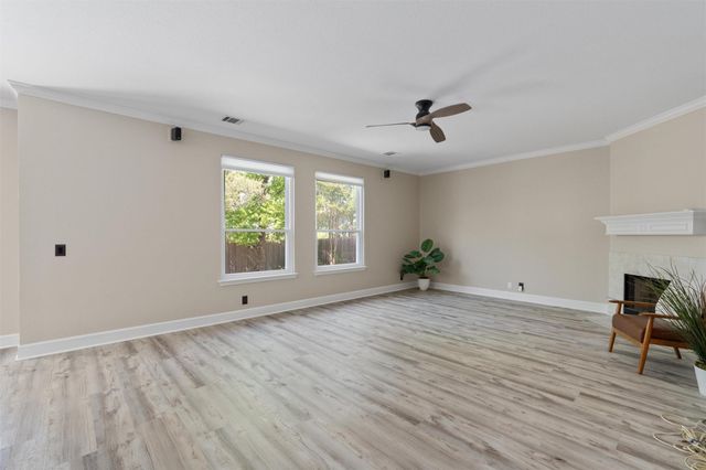 1524 Emperor CT, Round Rock, TX 78664