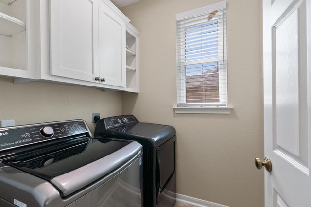 1524 Emperor CT, Round Rock, TX 78664