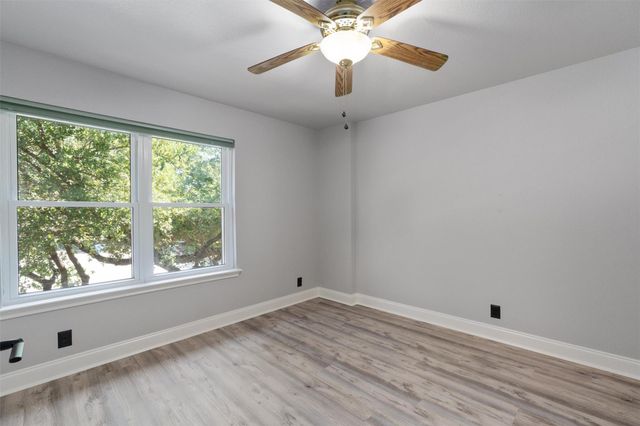 1524 Emperor CT, Round Rock, TX 78664