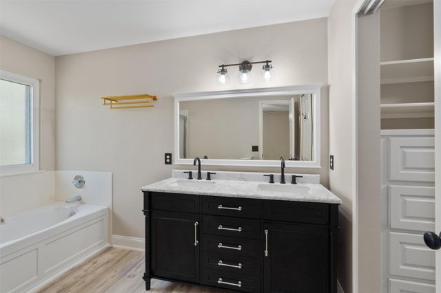1524 Emperor CT, Round Rock, TX 78664