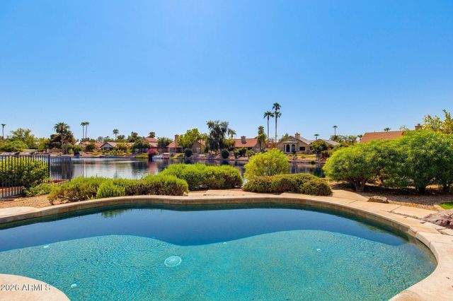 141 S LAKEVIEW Boulevard, Chandler, AZ 85225