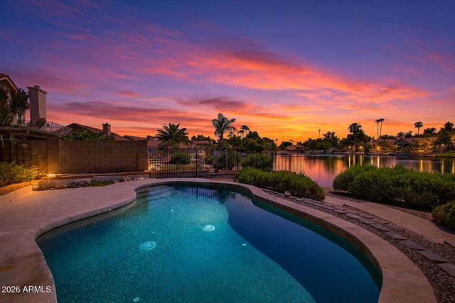 141 S LAKEVIEW Boulevard, Chandler, AZ 85225