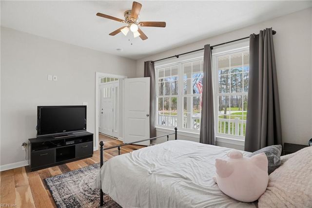 130 Farrand DR, Suffolk, VA 23434