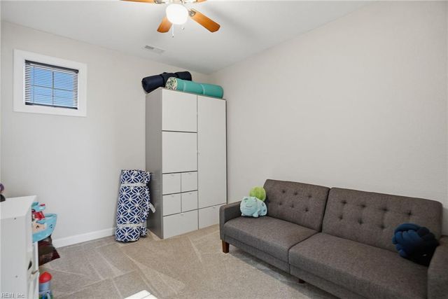 130 Farrand DR, Suffolk, VA 23434