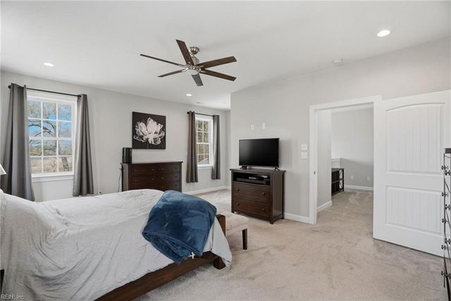 130 Farrand DR, Suffolk, VA 23434