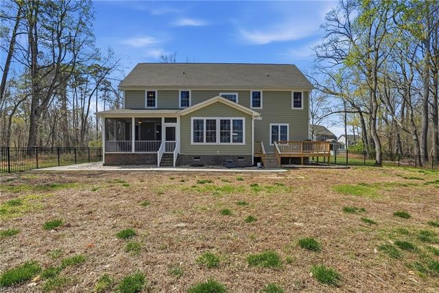 130 Farrand DR, Suffolk, VA 23434