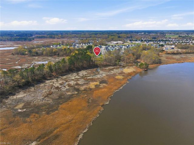 130 Farrand DR, Suffolk, VA 23434