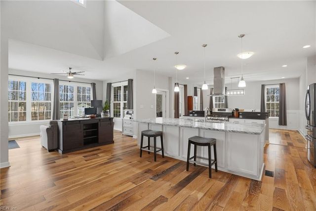 130 Farrand DR, Suffolk, VA 23434