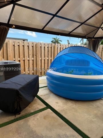 29278 SW 163rd Ct, Homestead, FL 33033