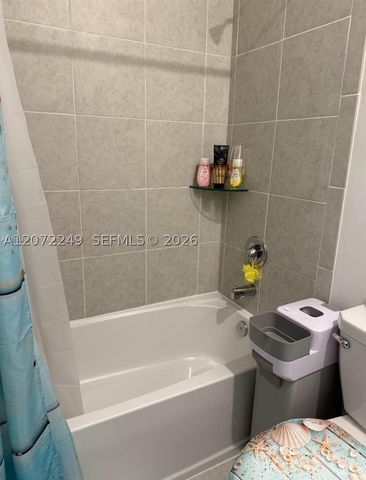 29278 SW 163rd Ct, Homestead, FL 33033