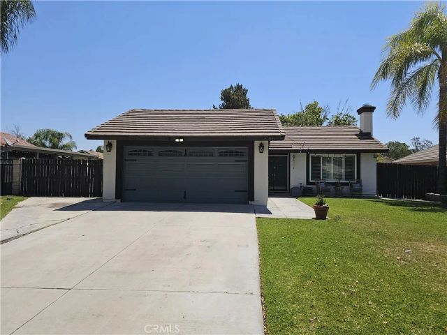 685 S Smoketree Avenue, Rialto, CA 92376