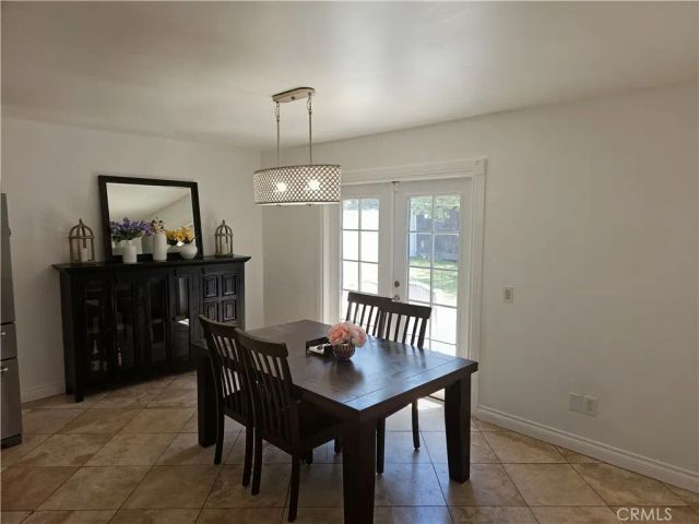 685 S Smoketree Avenue, Rialto, CA 92376