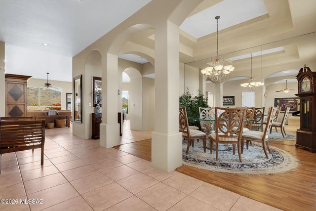 12590 N Piping Rock Road, Oro Valley, AZ 85755