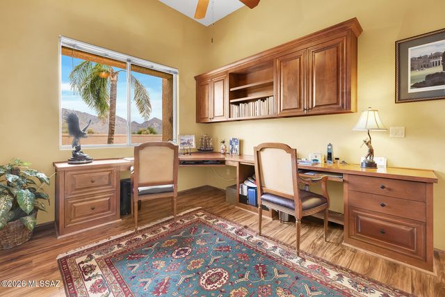 12590 N Piping Rock Road, Oro Valley, AZ 85755