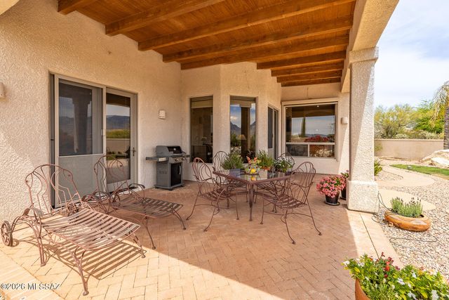 12590 N Piping Rock Road, Oro Valley, AZ 85755