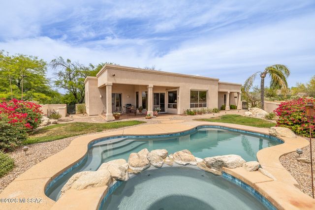 12590 N Piping Rock Road, Oro Valley, AZ 85755