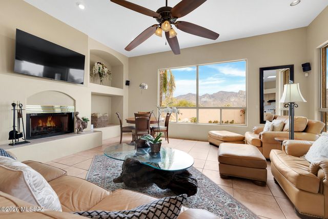 12590 N Piping Rock Road, Oro Valley, AZ 85755