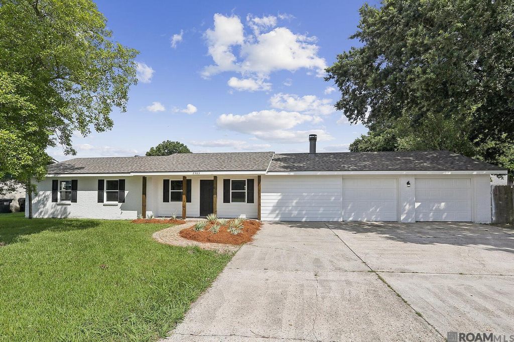 2383 Saint Mark Ave, Donaldsonville, LA 70346