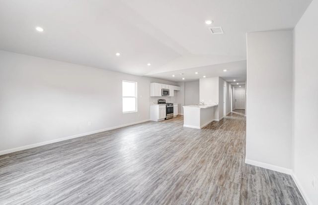 350 Azalea Trail, Granbury, TX 76048