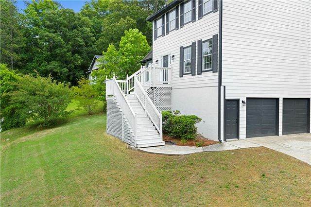 6584 River Glen Drive, Riverdale, GA 30296