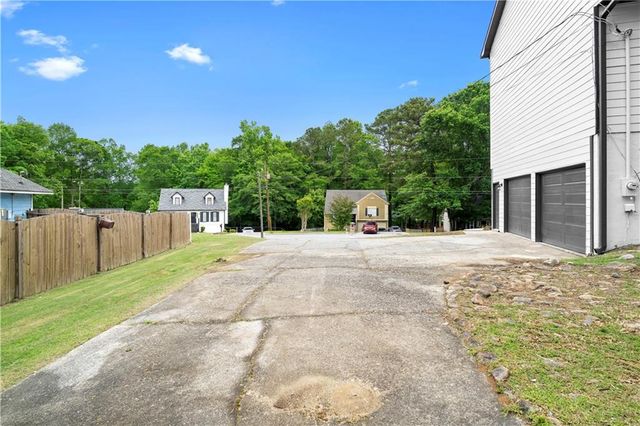 6584 River Glen Drive, Riverdale, GA 30296