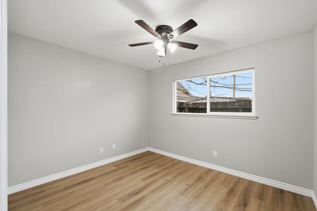 710 Mccomb Avenue, Porterville, CA 93257