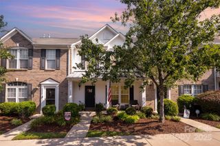4939 Sunburst Lane, Charlotte, NC 28213