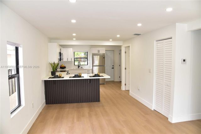 4417 NW 23rd Ct, Miami, FL 33142