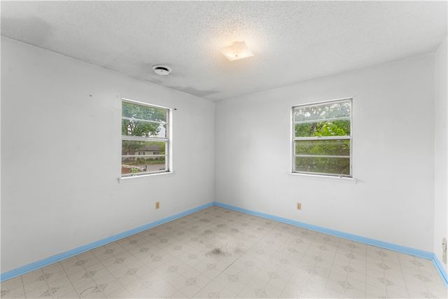 357 Wren Circle, Fayetteville, AR 72704