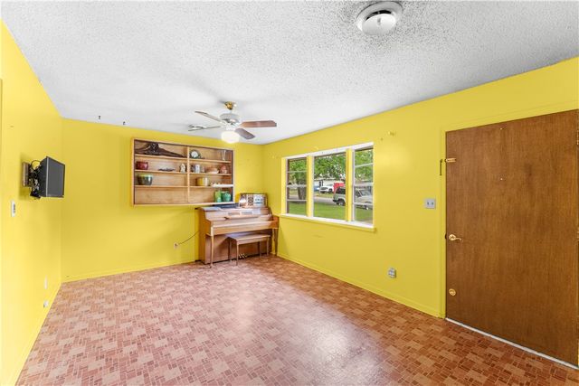 357 Wren Circle, Fayetteville, AR 72704